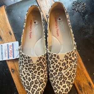 Skechers Women's Leopard Print Flats